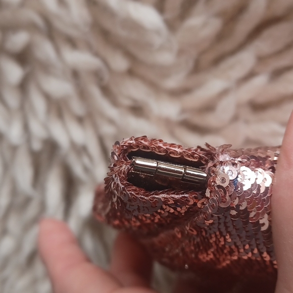 Anthropologie pouch - Picture 10 of 12